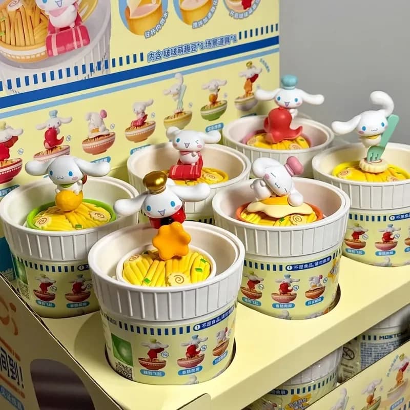 Sanrio Cinnamoroll Ramen Series Blind Box - Statuetta da Collezione Carina, Decorazione da Scrivania, Action Figure, Regalo per gli Amanti degli Anime