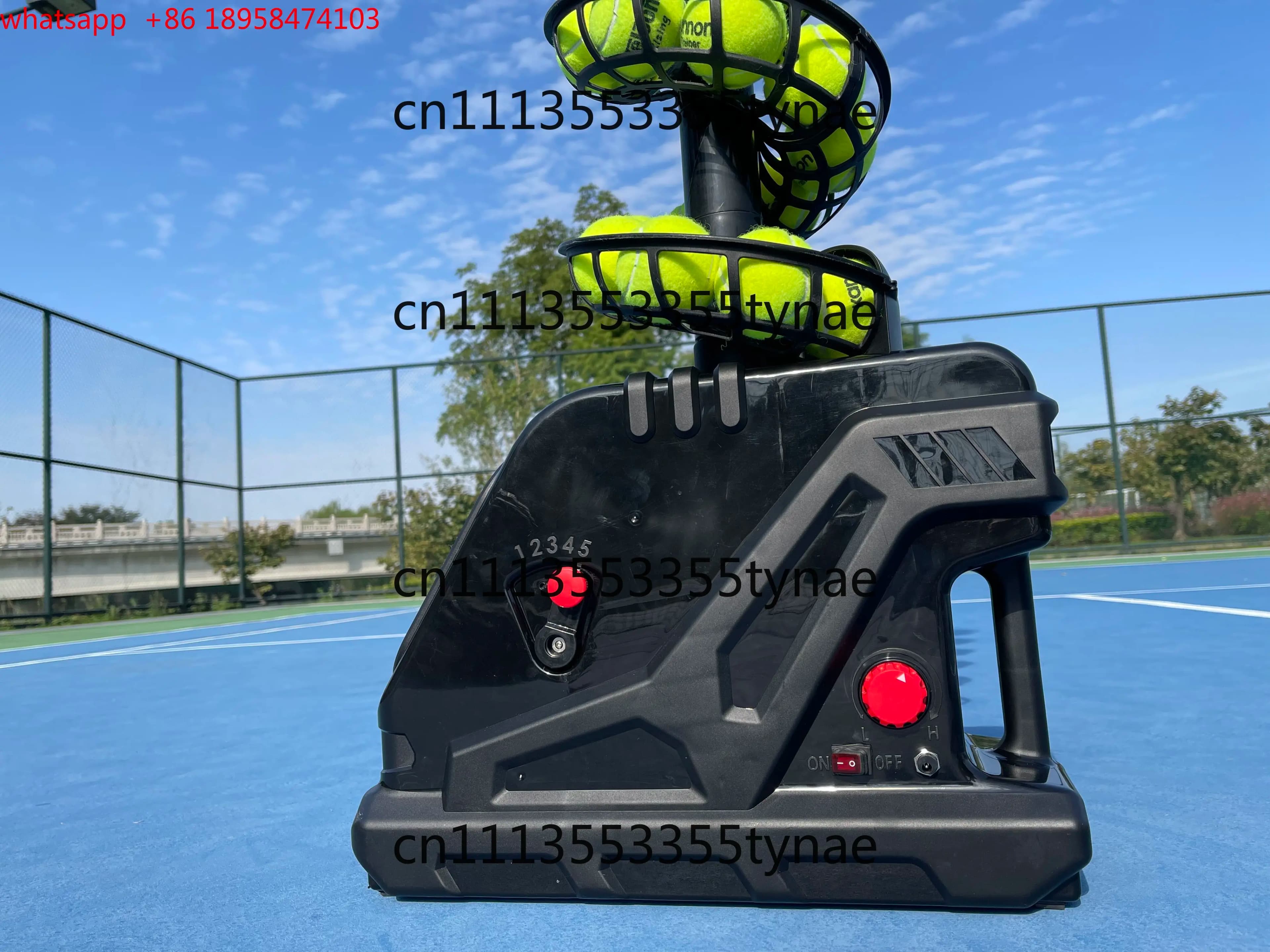 Innovativa Macchina Portatile per l'Allenamento di Lancio e Alimentazione di Palline da Tennis, Dispositivo per Pratica Singola o Multi-persona