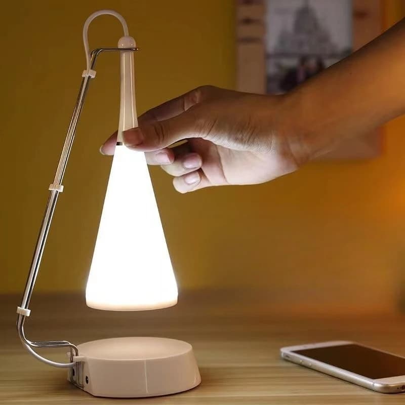 Lampada da scrivania musicale creativa piccolo altoparlante piccola luce notturna lampada da comodino romantica per camera da letto wireless intelligente