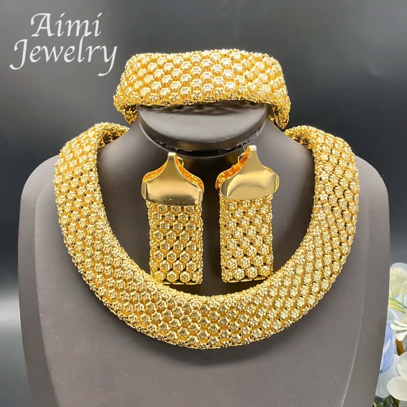 Set di gioielli alla moda africani per le donne Collana robusta Orecchini Bracciale Dubai Gioielli di moda placcati in oro 18 carati per la festa nuziale
