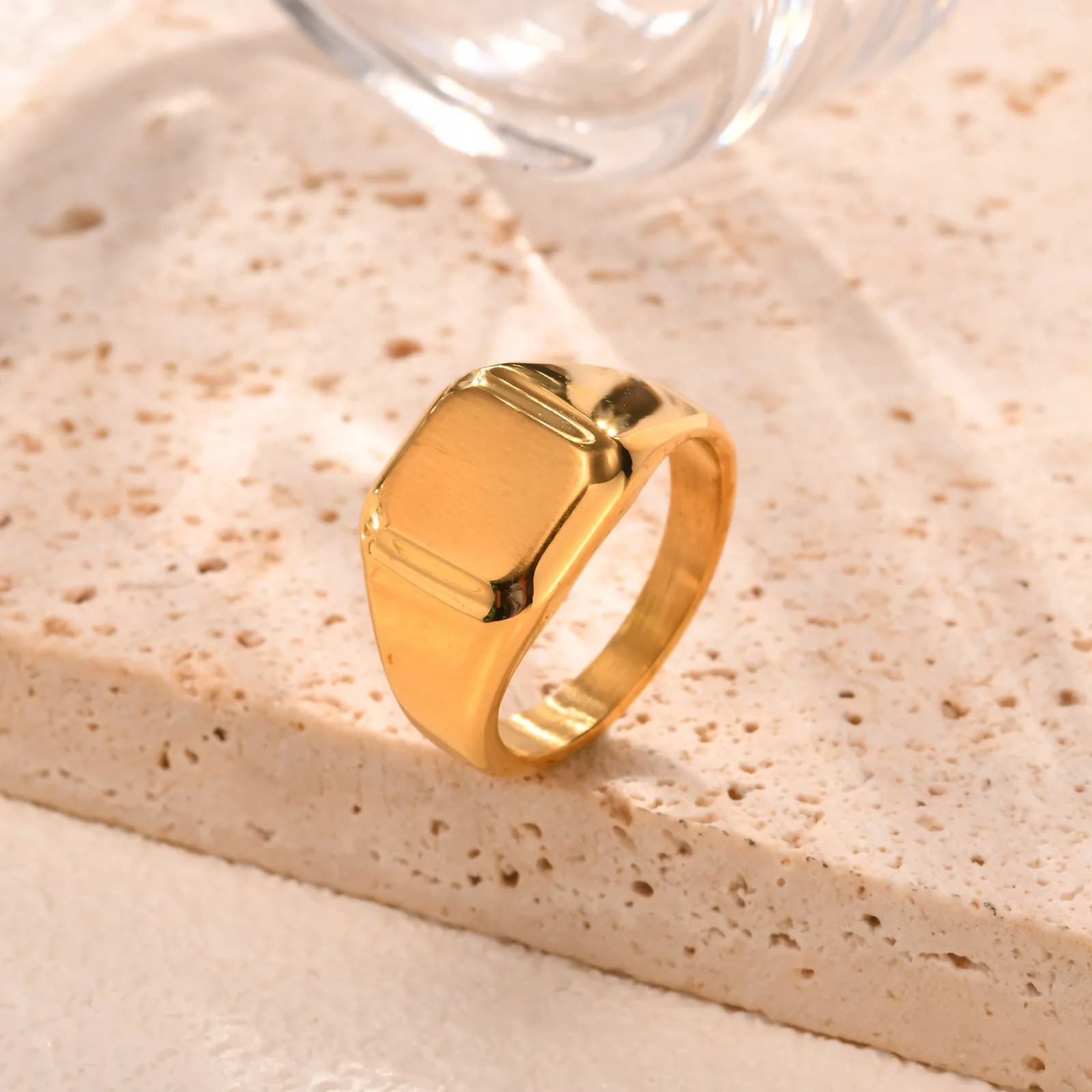 Anello a fascia quadrata per uomo e donna, in acciaio inossidabile color oro, anello a fascia semplice, anello massiccio di tendenza, anello da pollice