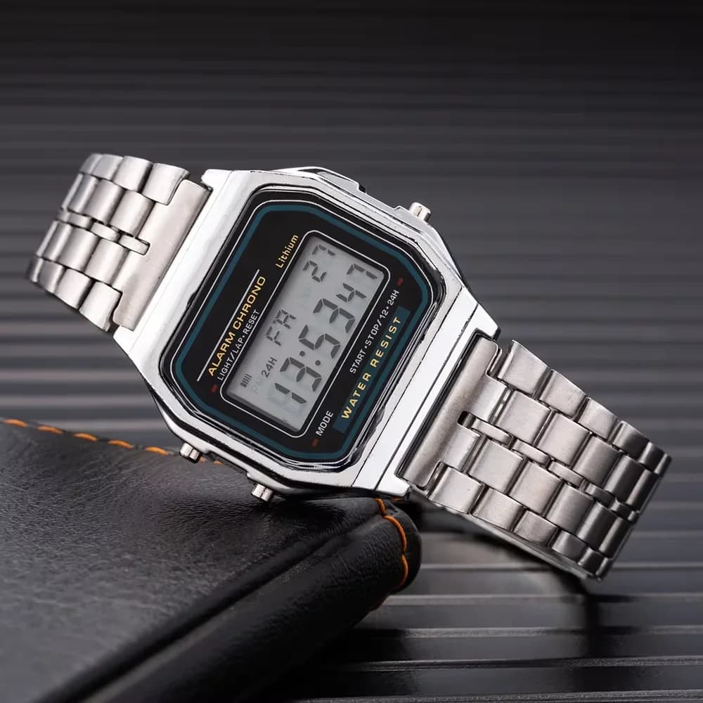 LED electronic watch with steel strap, small square, multifunctional watch in Harajuku style