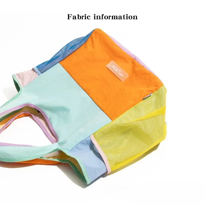 Borsa tote alla moda, raffinata e fresca, dal design di nicchia, leggera, pieghevole ed ecologica.