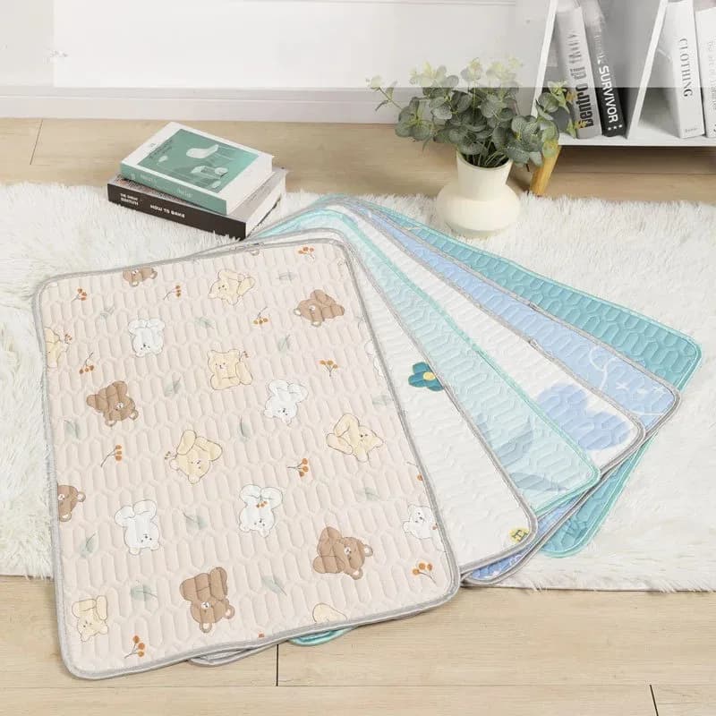 Cuscino in seta di ghiaccio per animali domestici Lettino estivo per cani Tappetino per dormire in lattice Tappetino per gatti Tappetino rinfrescante Cuscino nido resistente ai graffi