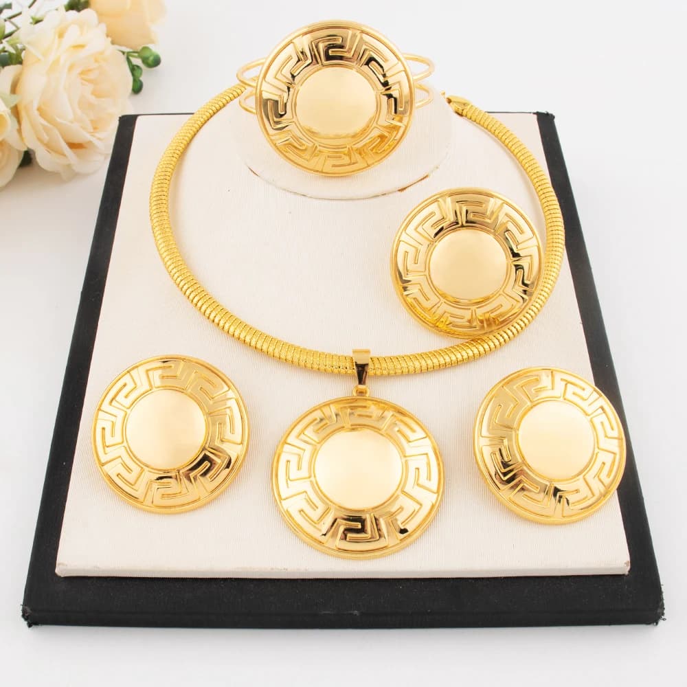 Set di Gioielli di Lusso Placcati in Oro di Dubai per Donne, Collana a Cerchio, Orecchini, Bracciale e Anello per Matrimoni, Feste, Regali e Uso Quotidiano