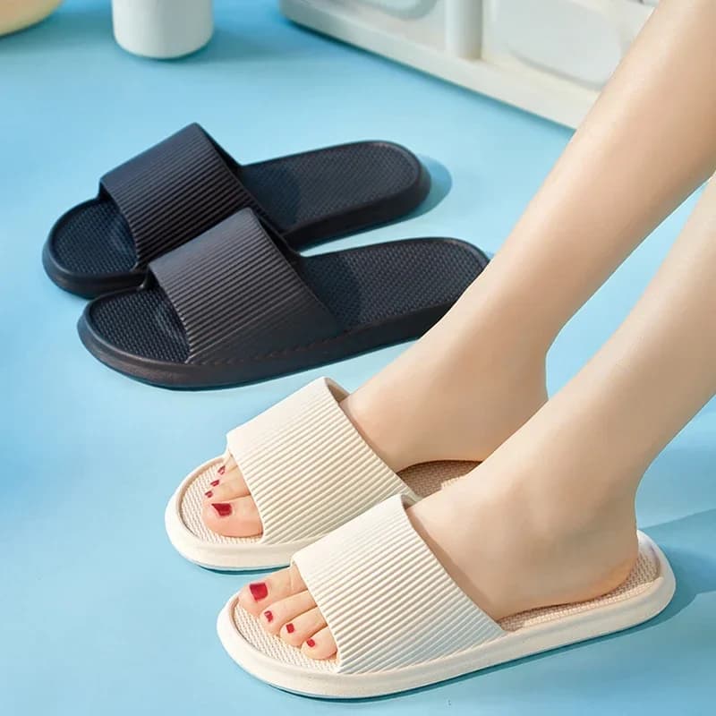 Soft EVA Couple's Indoor Slippers Summer 2026 Plus Size 45 Lightweight Cloud Slippers Women Casual Non Slip Home Shoes Slides
