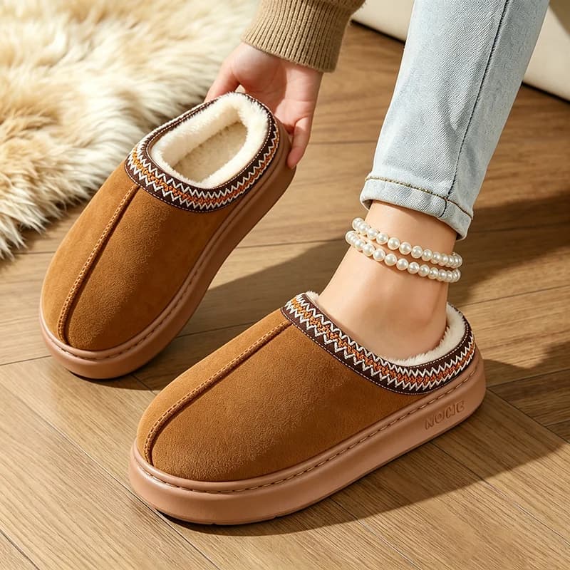 Warm Plush Platform Mules Slippers Women Winter 2026 Soft Thick Bottom Fluffy Fur Cotton Shoes Non Slip EVA Home Slippers Mujer