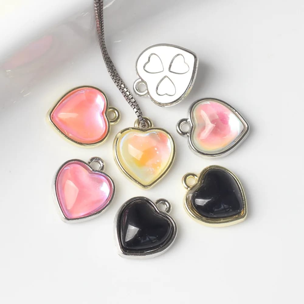 10 pcs/lot 10*11 MILLIMETRIES In Heart Shaped Resin Zinc Alloy Pendants And FAI Pendants By Theme Bracelet Necklace Earrings Accessories