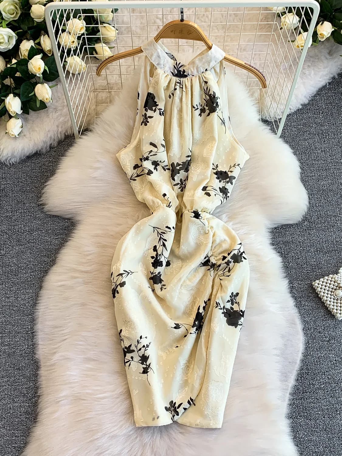 Sexy Sleeveless Neck Hanging Dress Women's Summer Vintage Print Slimming Split Short Skirt High Waist A-Line Dress Commute Style