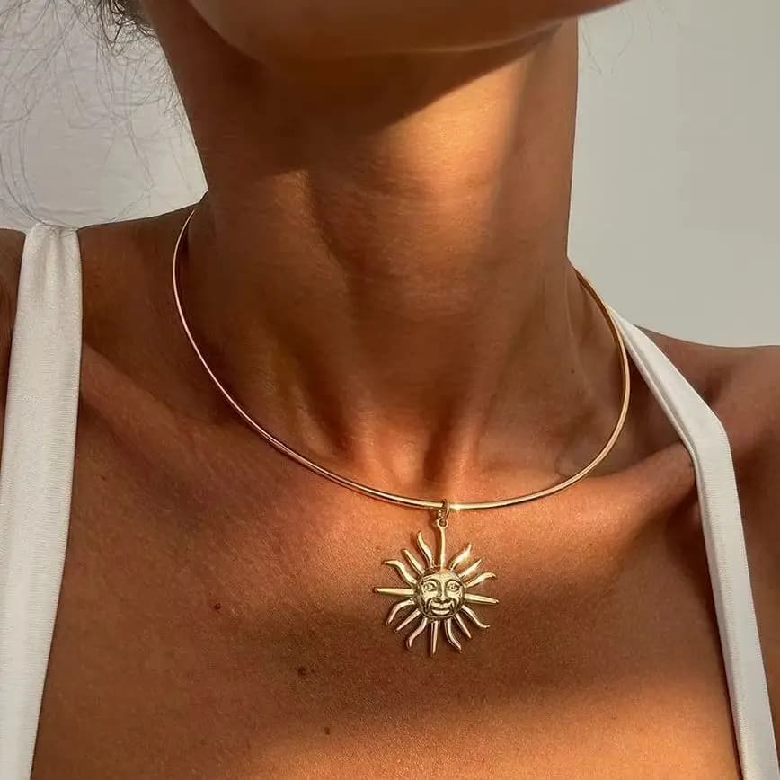 SHIXIN Retro Smooth Golden Metal Thin Choker Necklace for Women Trendy Sun Pendant Necklace Torques Summer Neck Chain Jewelry