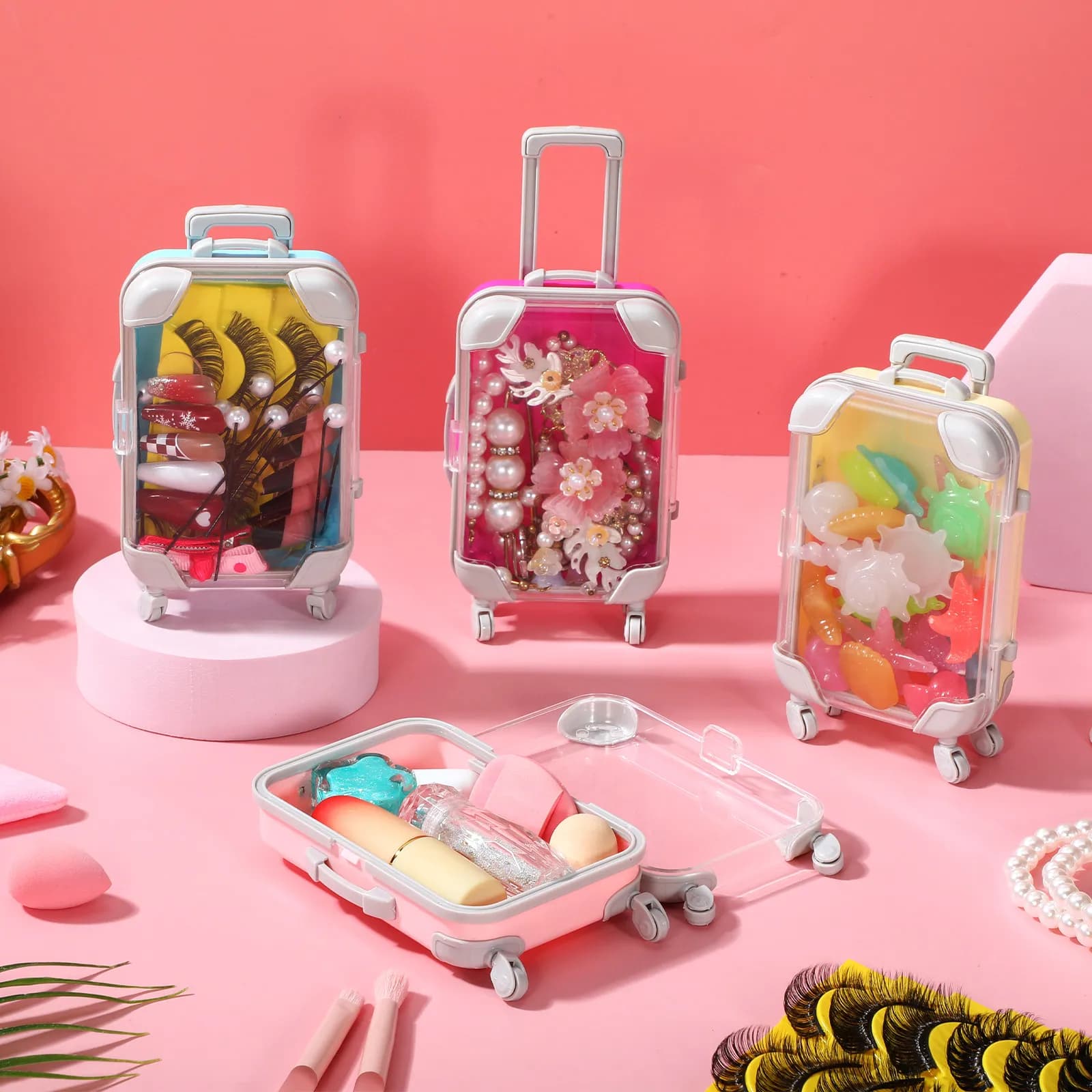Set of 4 Mini Valuable Organizers, Elegant Transparent Travel Tricks with Wheels and Fin Eyelashes, Beauty Portable Case