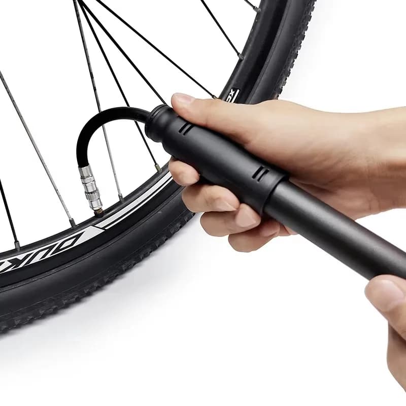 Pompa da bicicletta Mini pompa da bicicletta portatile Ciclismo Pompa d'aria a mano Gonfiatore per pneumatici a sfera Valvola Schrader Presta Accessori per bici da strada MTB