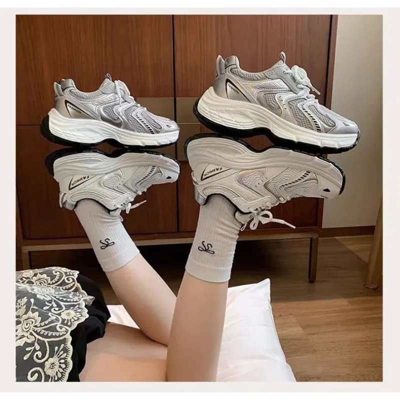 Korean Style Women's Mesh Platform Dad Sneakers 2026 Spring Breathable Lace-Up All Mat Trendy Streetwear Footwear