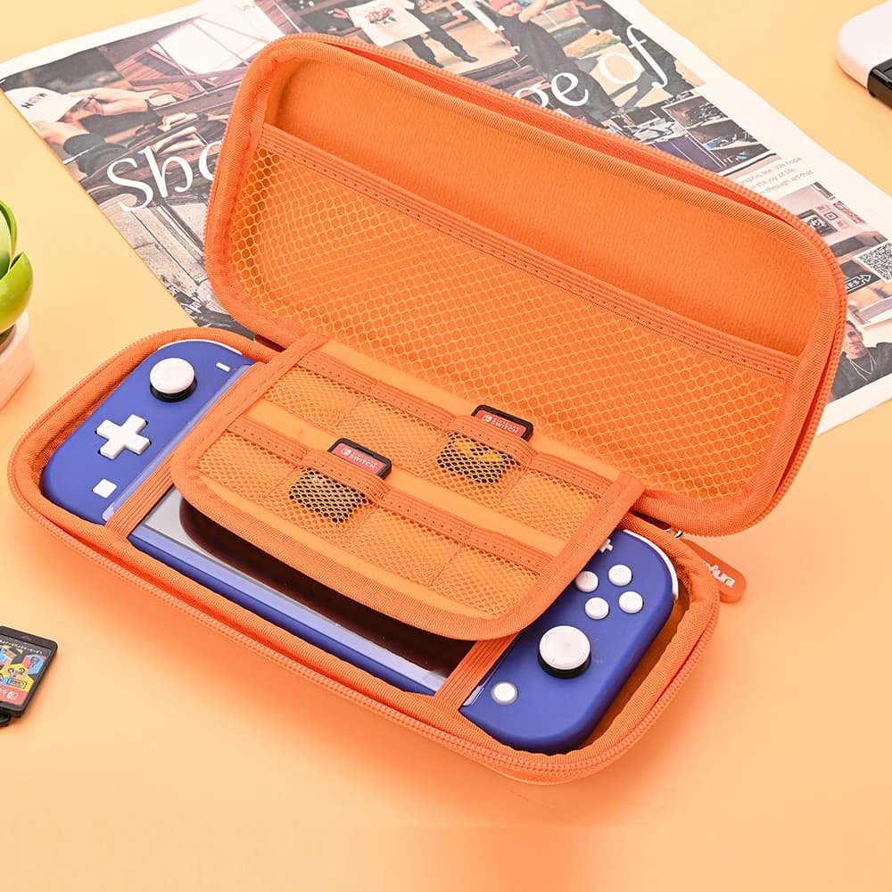 Custodia da viaggio Switch Lite, custodia rigida da viaggio con copertura Joy-Con e impugnatura | Protezione durevole per console e accesso