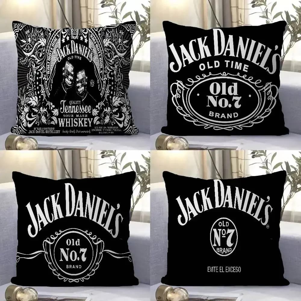 J-Jack-Daniels Pillow Anime Cuscino Decorativo per Divano Letto, Federa per Cuscino 45x45 cm, alla Moda