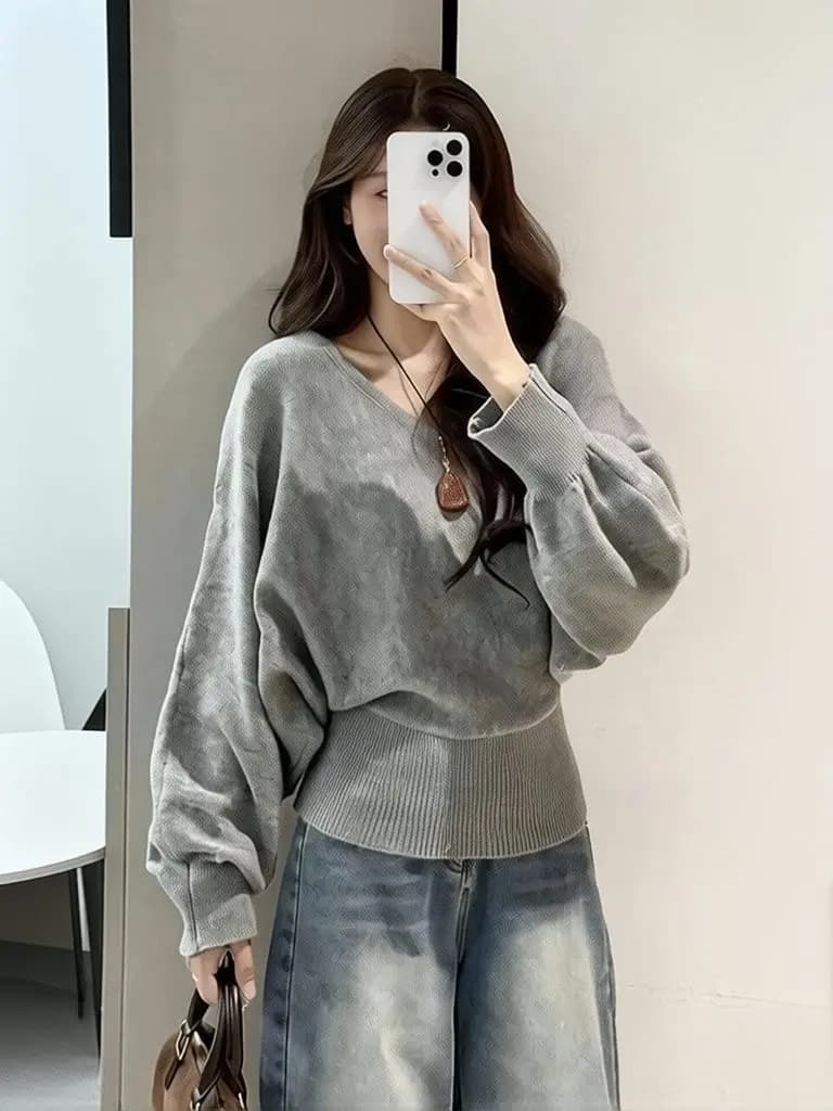 Warm V Neck Batwing Long Sleeve T Shirt Women Loose Casual Basic Tees Autumn Fleece Tops Korean Slim Fit Ne