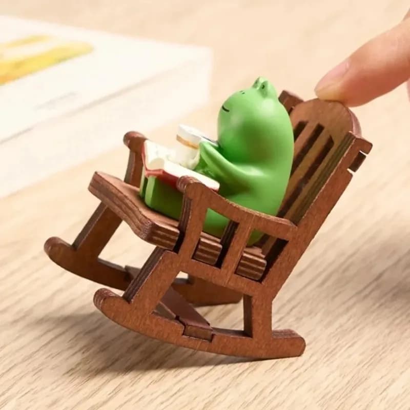 Sedia a dondolo a forma di rana, ornamenti carini fatti a mano, decorazioni per la casa e la scrivania, decorazioni per auto, fai da te, trendy, in resina, piccolo pendolo, arte e artigianato