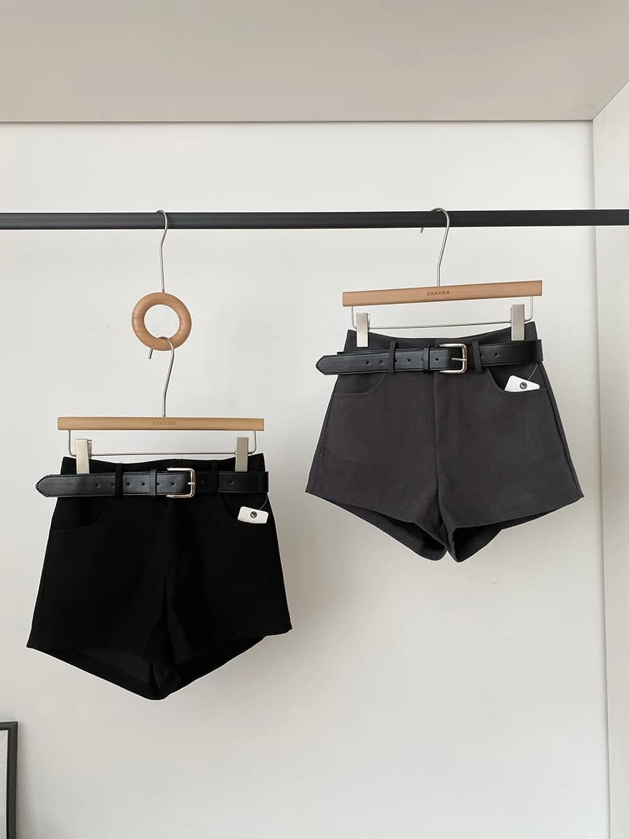 Nuovi Pantaloncini da Donna Stile Coreano Autunno 2025, Eleganti e Versatili, a Vita Alta, Modellanti, Linea A, Casual, per il Lavoro