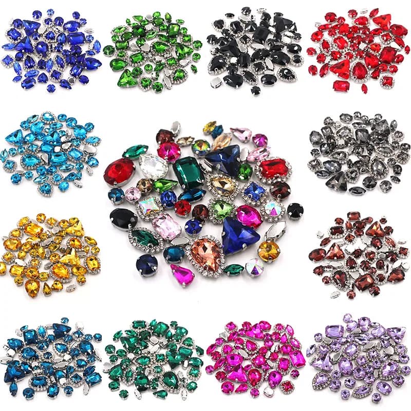 Nuovo Set da 50 Pezzi di Cristalli Misti per Catene a Forma di Coppa, con Strass in Vetro con Montatura a Griffe Argentate, Accessori per Cucito e Abbigliamento