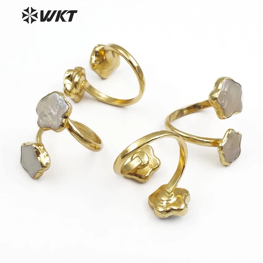 WT-R327 WKT Anelli da donna con perle d'acqua dolce, 10 pezzi/lotto, doppio fascino con bordo dorato a forma di fiore, gioielli in stile boho
