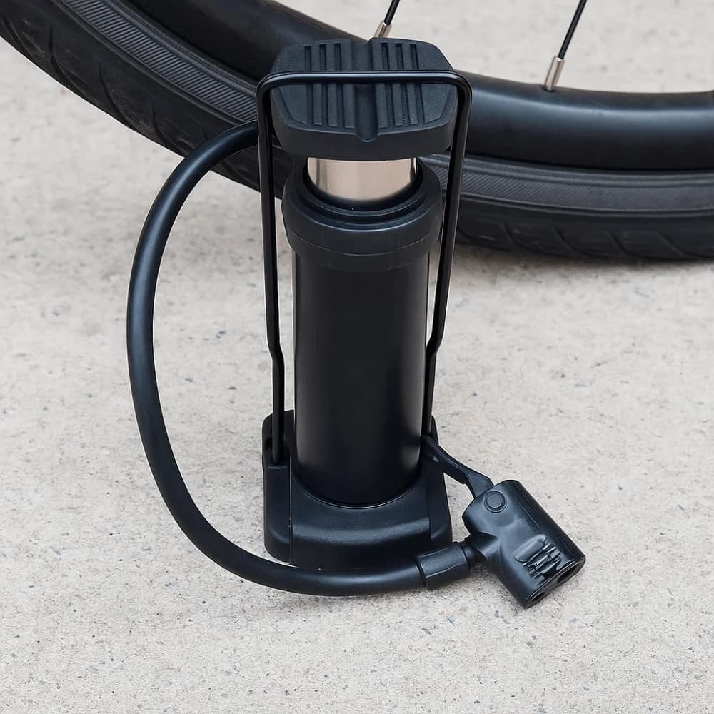 Pompa Gonfiabile Mini per Bicicletta Senza Sforzo, in Lega di Alluminio, Pompa ad Aria a Pedale Leggera per Bici, Pompa a Piede per Uso Domestico e Outdoor