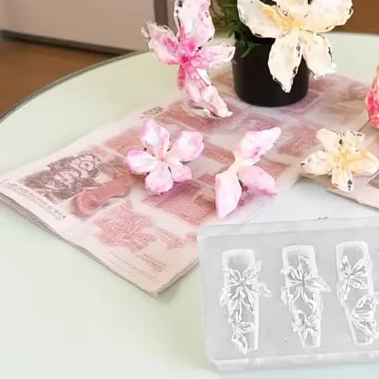 3D Fiore di ghiaccio Giglio Modello fai da te Serie di fiori Accessori per unghie in silicone Stampo per intaglio Stampo per intaglio di nail art Charms