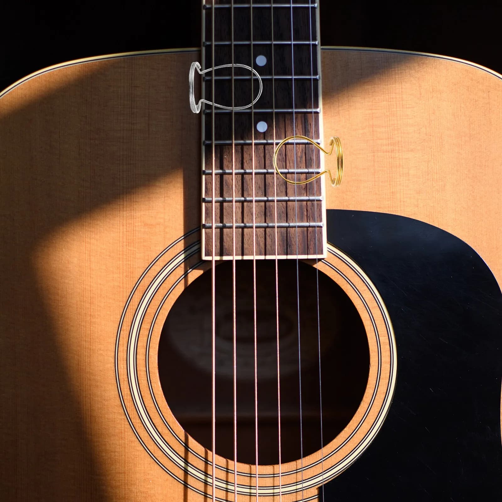 Set di 8 Plettri per Chitarra in Metallo, Protezioni per Dita per Chitarra Elettrica, Acustica e Basso, Accessori per Strumenti Musicali