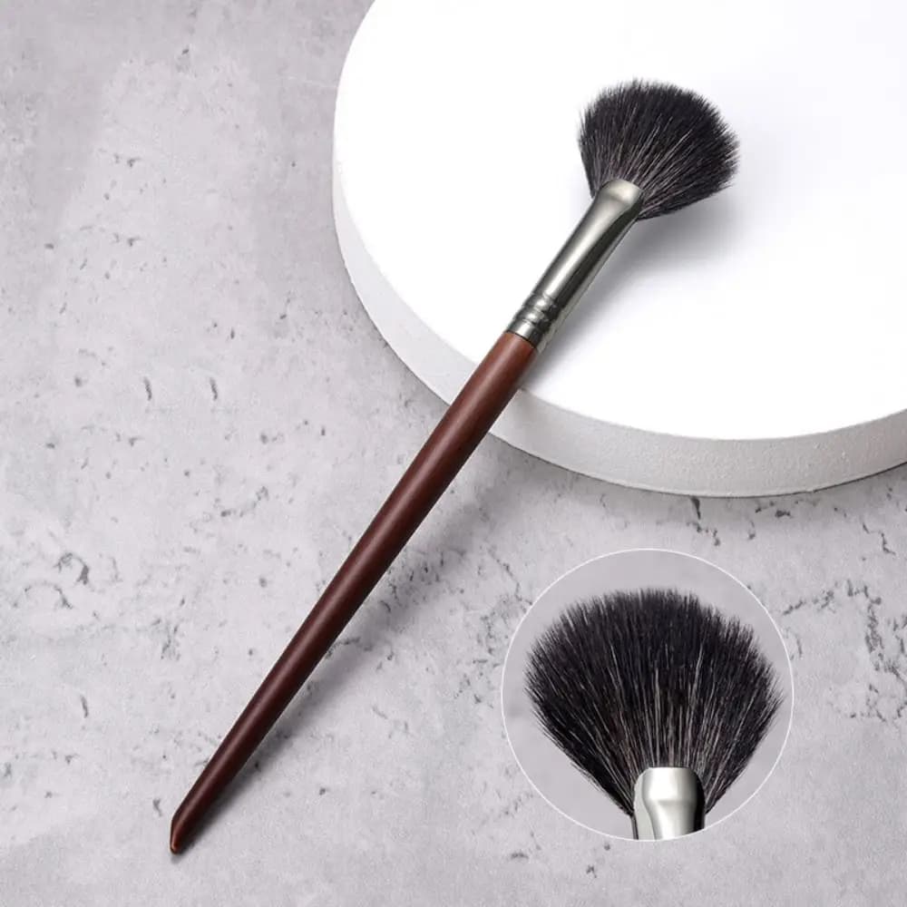 Pennello cosmetico per contorno Maquillaje Pennello per evidenziatore per viso parziale Pennello per fard Pennello per trucco Pennello per cipria in polvere