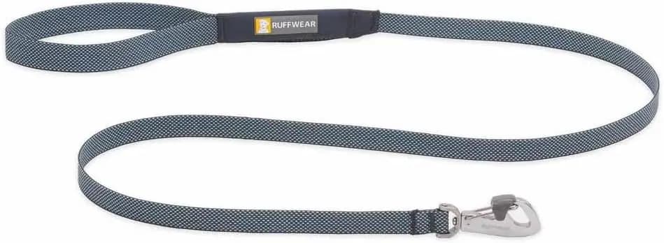 Guinzaglio per Cani Ultraleggero da 1,37 m con Clip Girevole Bloccabile e Tasca Porta Sacchetto, Cinghia Minimalista Pieghevole per Passeggiate Quotidiane
