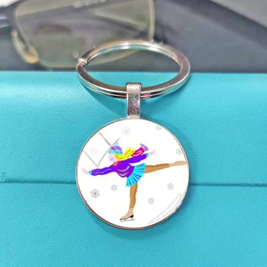 Nuovo Portachiavi Creativo con Mini Pendente a Forma di Pattini, Charm a Cupola in Vetro, Souvenir per Amanti dello Sci, Regalo Invernale per Pista di Pattinaggio, Accessorio Moda per Borsa Uomo Donna