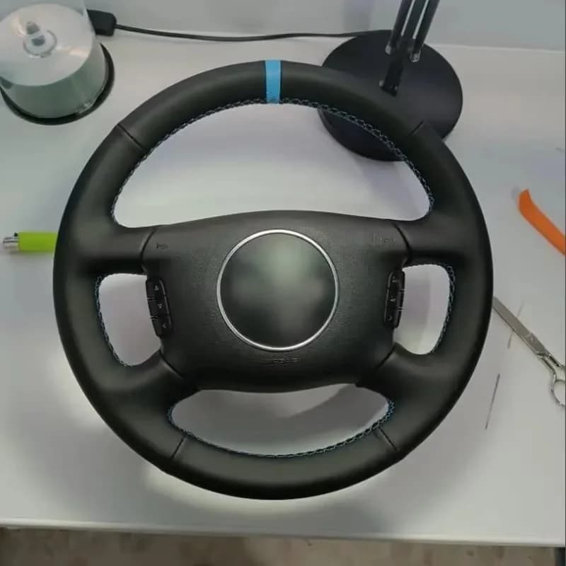 Coprivolante per auto in pelle microfibra per Audi A2 (8Z) A3 (8L) Sprotback A4 (B5 B6) Avant A6 (C5) Car Interior Car Styling