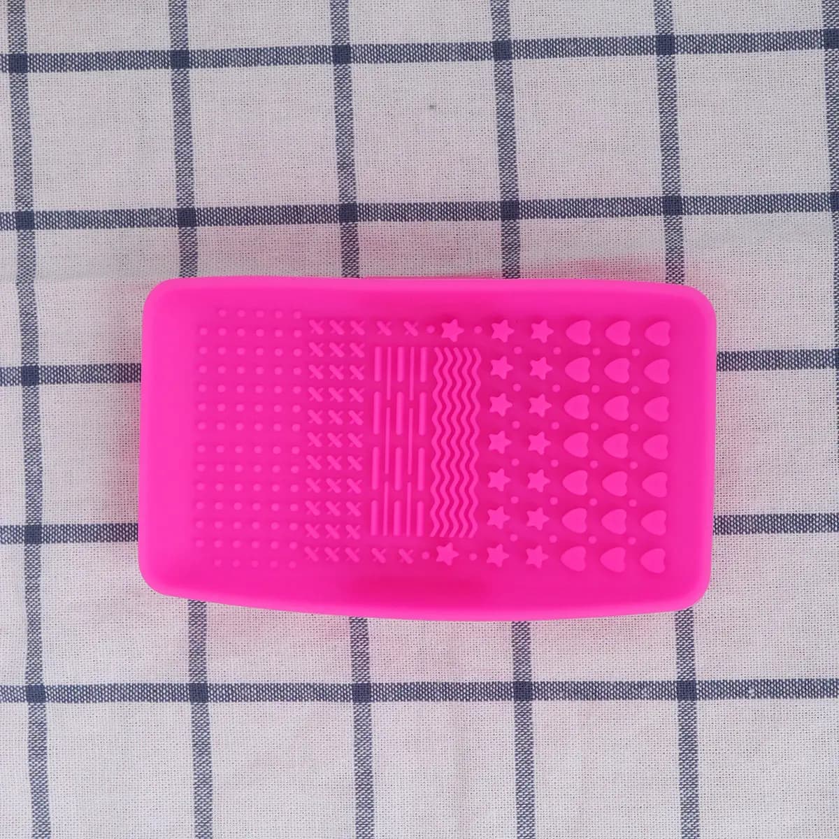 1Pcs Silicone Brush Cleaning Pad Makeup Brush Washer Mat Deep Clean Gentle Scrub Non Deformable Corrosion Resistant Hollow Grip