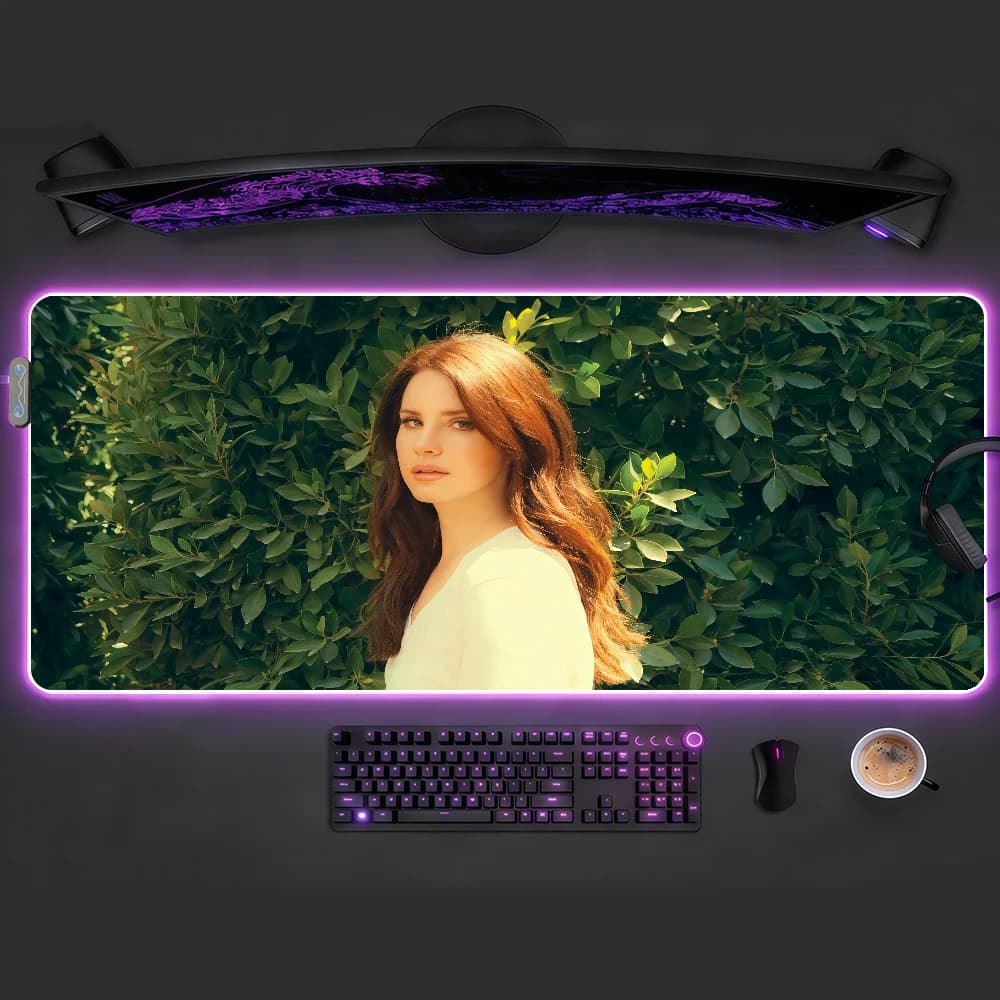 Tappetino per Mouse L-LanaES D-Del R-ReyS RGB LED Antiscivolo, Tappetino da Scrivania in Gomma, Accessori per Gaming, Grande XXL, Tappeto per Tastiera da Ufficio e Computer