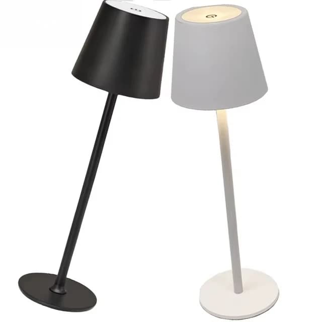 Modern Dimmable USB Charging Light Home Bedroom Light Emitting Diode Desk Lamp Touch Metal Desk Lamp