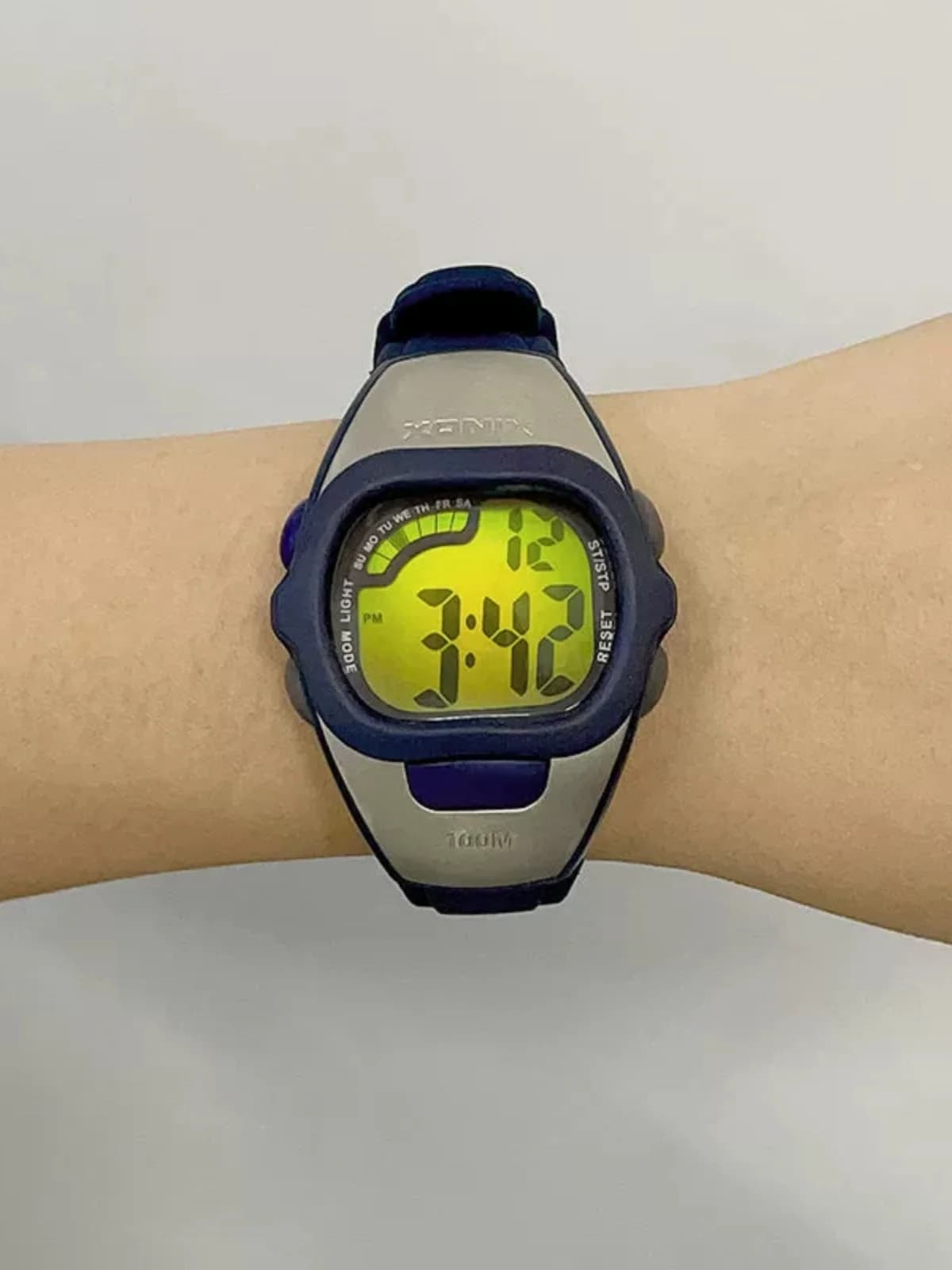 XONIX Electronic Watch Men's Middle School Students' Waterproof 100M Luminous Sports Watch Alarm Clock Youth Wind Trend PS