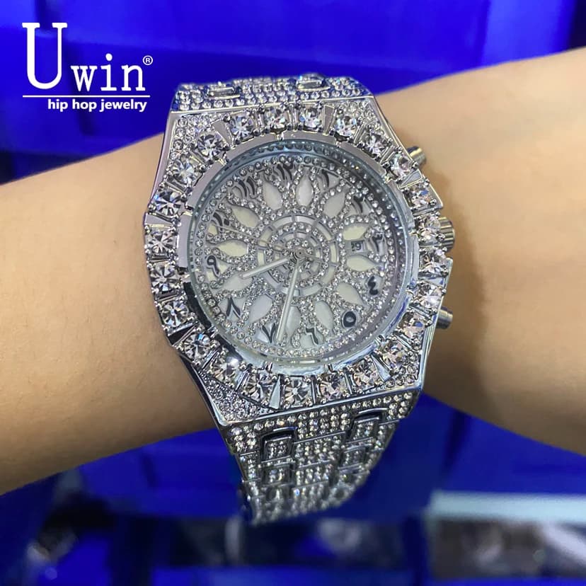 Uwin Luxury Full Paved Sunflower Dial Wristwatch Black Silver Plated Bling Rhinestone HipHop Arabic Numeral Quartz Watch For Men