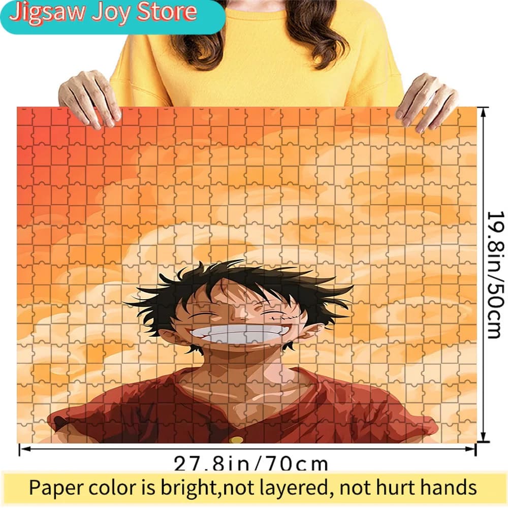 Puzzle di Carta Premium One Piece Monkey D. Luffy con Grande Sorriso e Sfondo Arancione, Puzzle in Cartone di Alta Qualità, Divertimento per Tutta la Famiglia