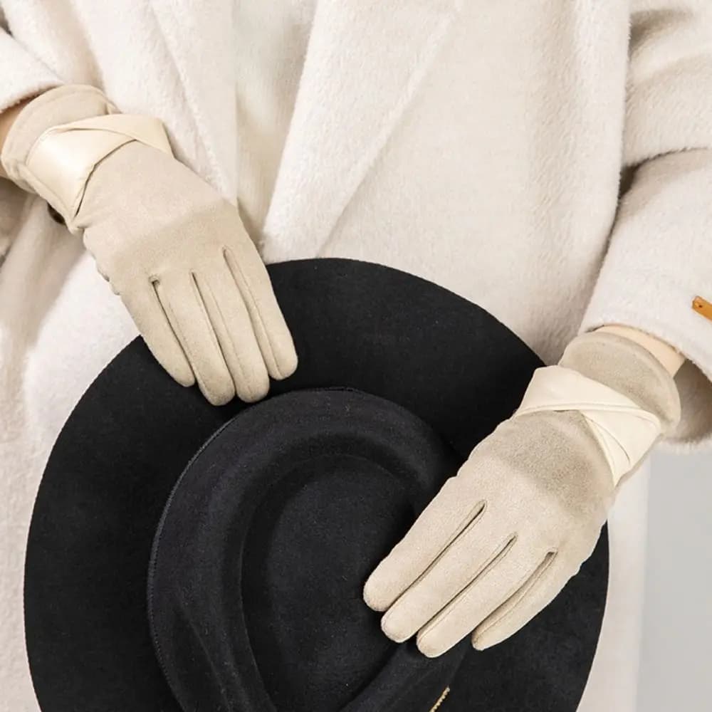 Cute Velvet Winter Suede Gloves Soft Thick Pu Leather Gloves Waterproof Touch Screen Women Cycling Mittens Girls