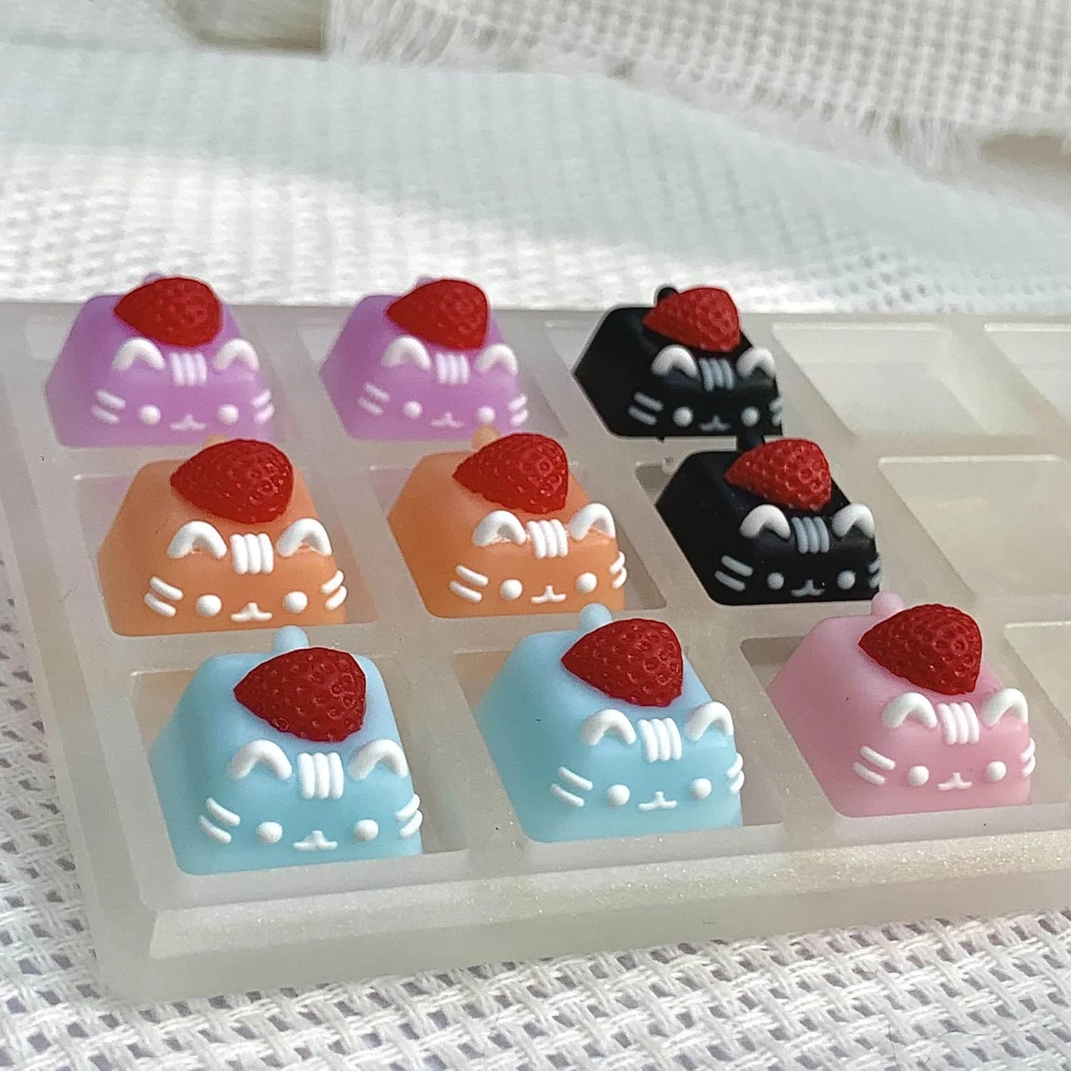 Keycap Artigianale a Forma di Gatto Carino, in Resina con Colla a Goccia, Personalizzato, Profilo Irregolare Originale per Tastiera Meccanica