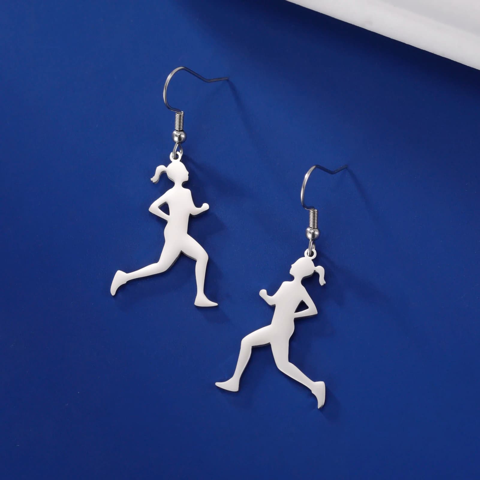 Unift Running Dangle Earrings Stainless Steel Runner Earrings for Women Fashion Sport Marathon Jewelry Fitness Lovers Gift