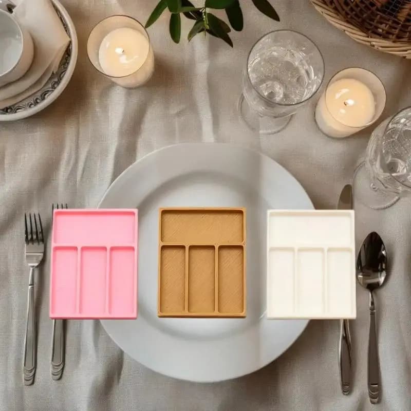 Accessori per Cucina in Miniatura Scala 1:12, Set di Utensili da Tavola con Coltello, Forchetta e Cucchiaio con Scatola Portaoggetti