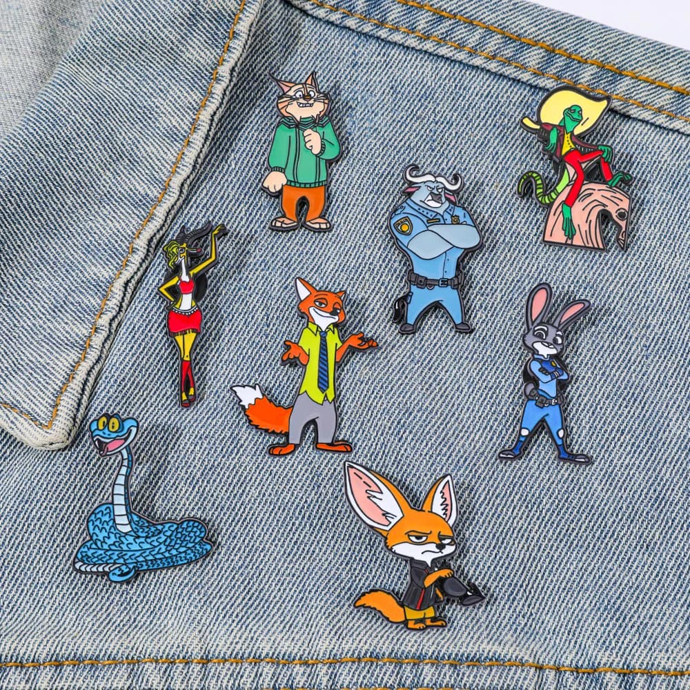 8 Pezzi Spilla in Metallo Smaltato Anime Zootopia, Personaggi Judy Nick Gary, Simpatici Accessori per Zaino, Abbigliamento, Gioielli, Regalo