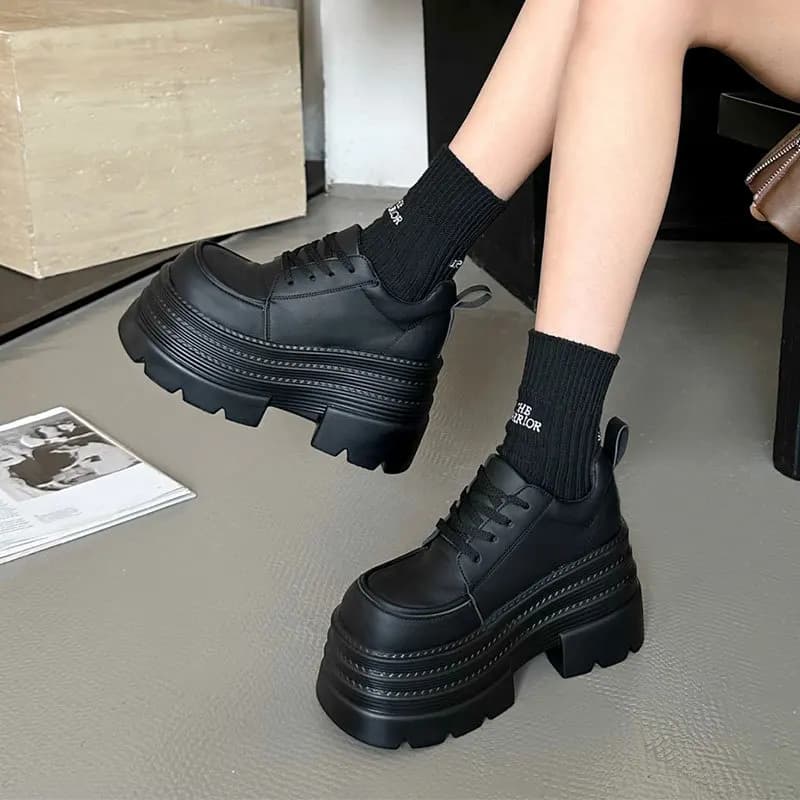 Scarpe con Tacco Alto da Donna 2026, Nuova Moda Primavera-Autunno, Suola Spessa, Nere con Lacci, Stile Mary Jane