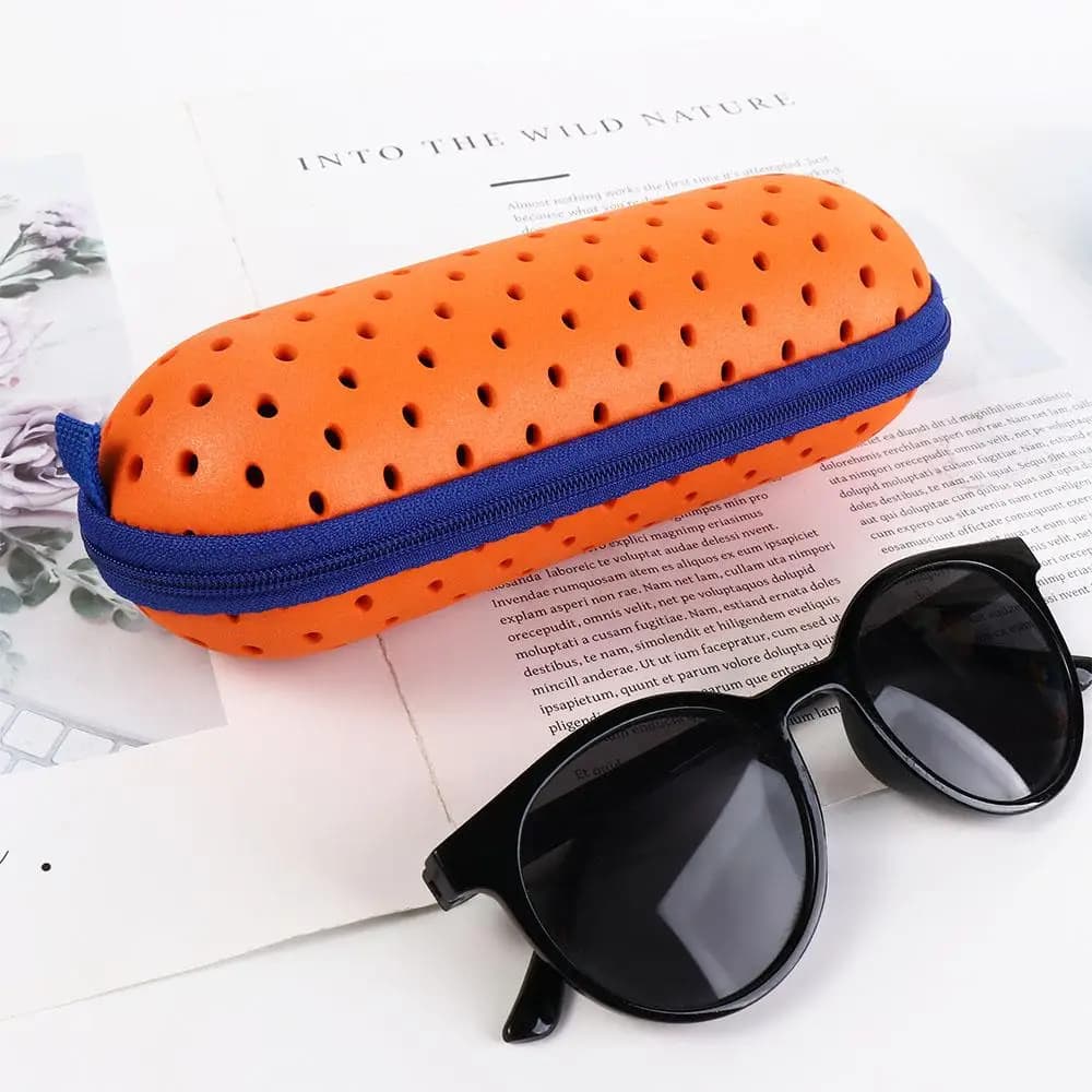 EVA Ganci light swimming glasses case not included with protective case for glasses with carabiner