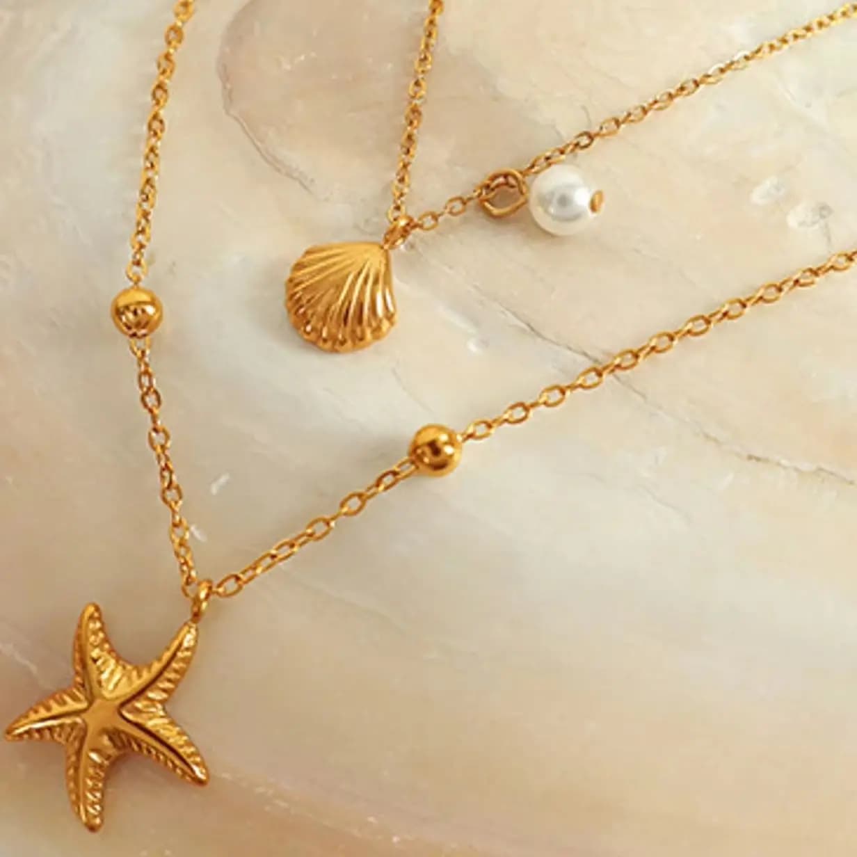 2026New Stainless Steel Layered Starfish Conch SeaShell Pearl Charm Necklace Starfish Shell Necklace Female Summer Beach Jewelry
