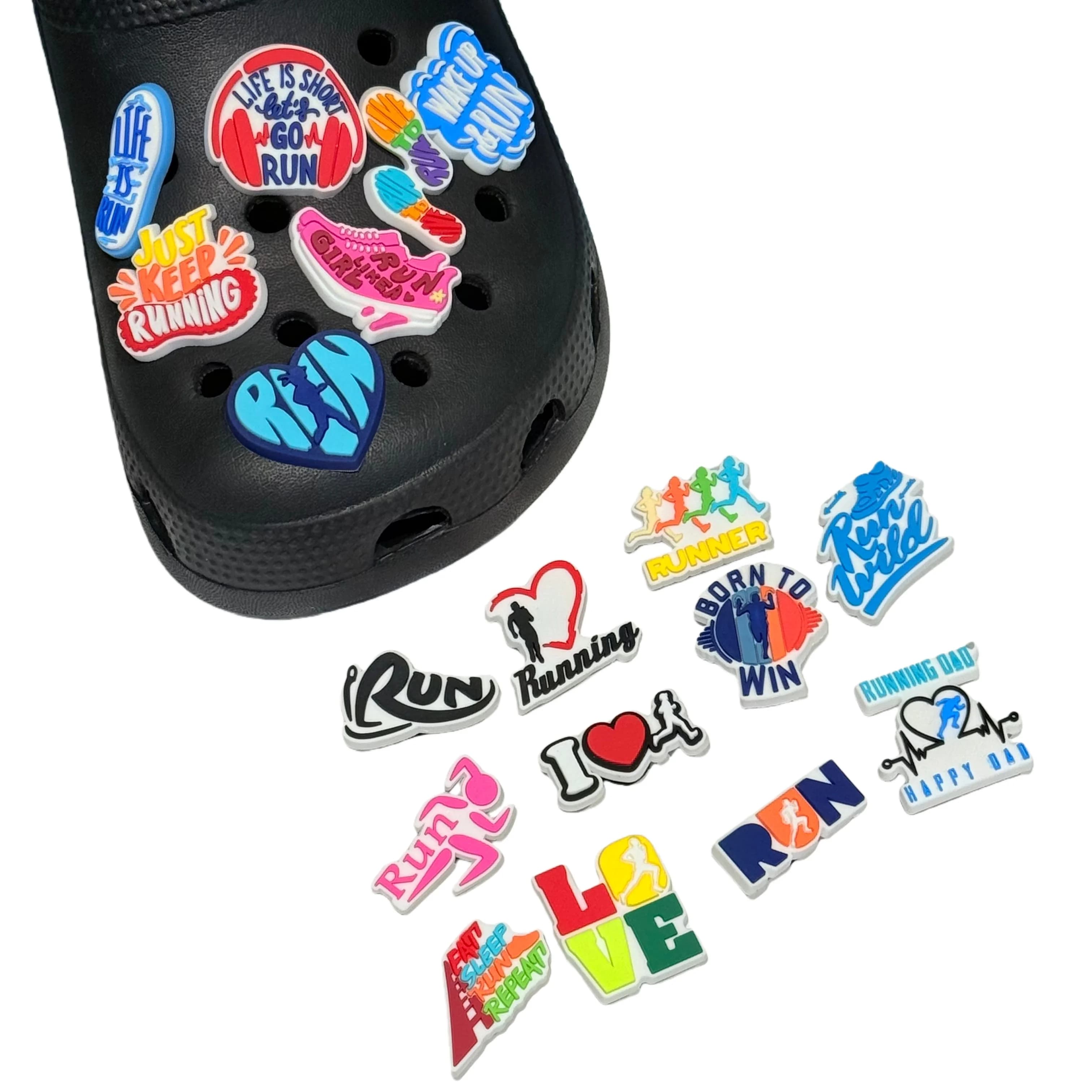 1-18 pezzi Life is Run Decorazioni per scarpe Love Running Man Woman Sandali in PVC Ciondoli con bottoni Braccialetti sportivi Runner fai da te
