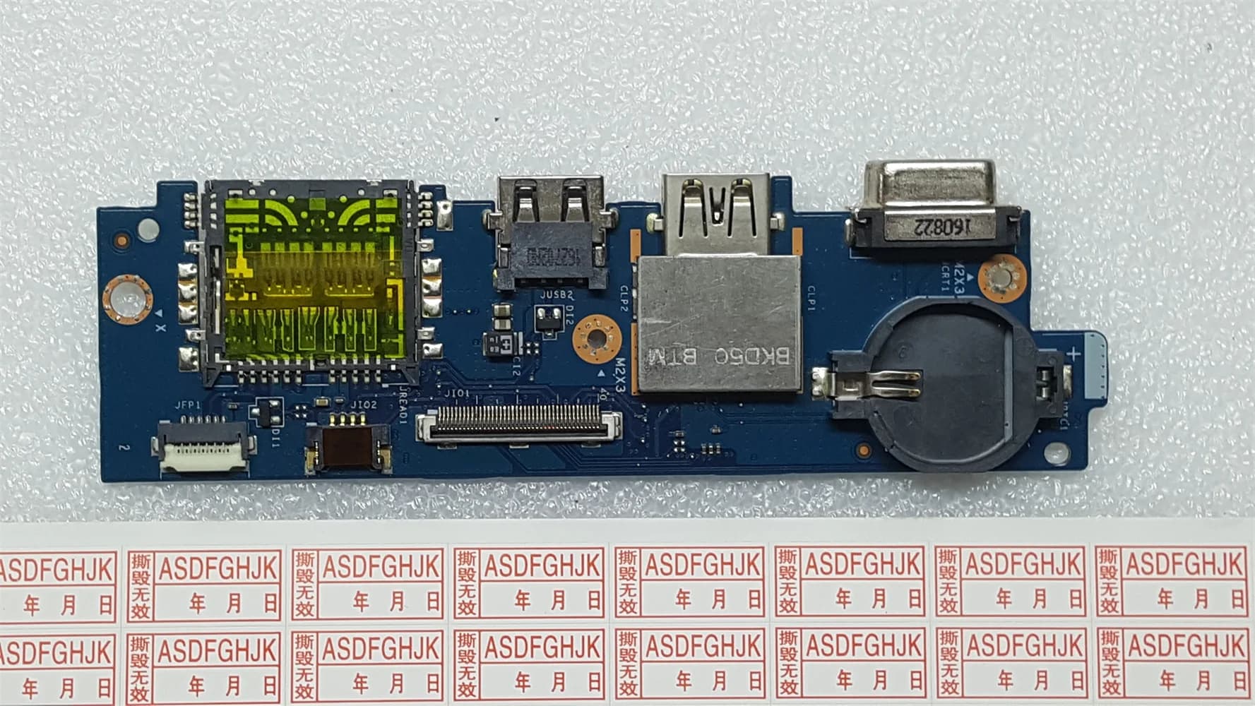Applicabile a Dell Inspiron Vostro 15 5568 scheda IO USB originale CAVO IO USB DP/N: 04T5M8 LS-D821P 05DIOB 05DUSB spedizione gratuita