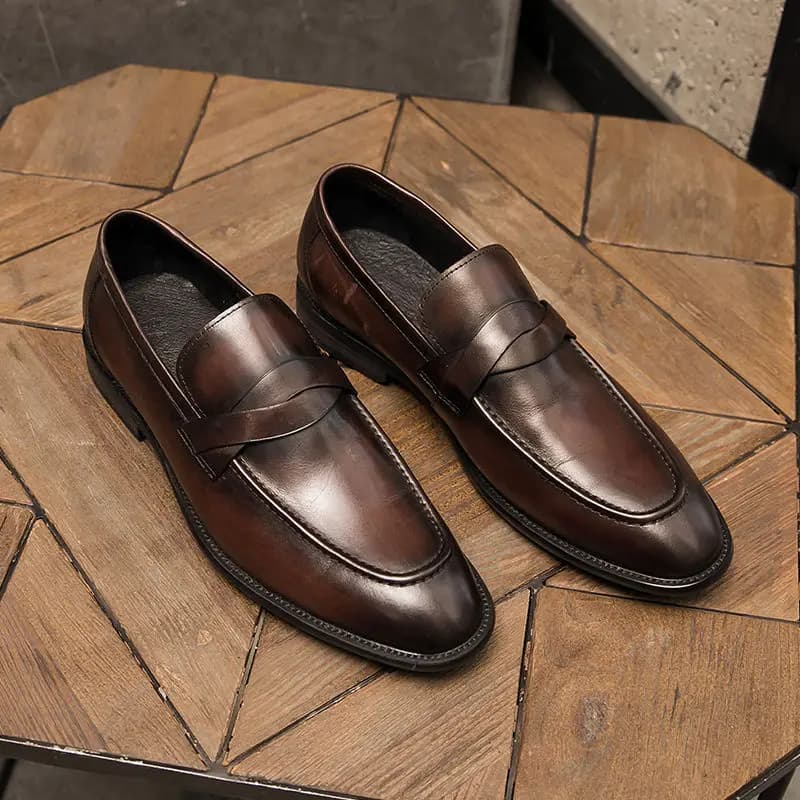 Scarpe formali scarpe da ufficio in pelle da uomo mocassini classici marroni da uomo scarpe eleganti da uomo Chaussure Homme di lusso