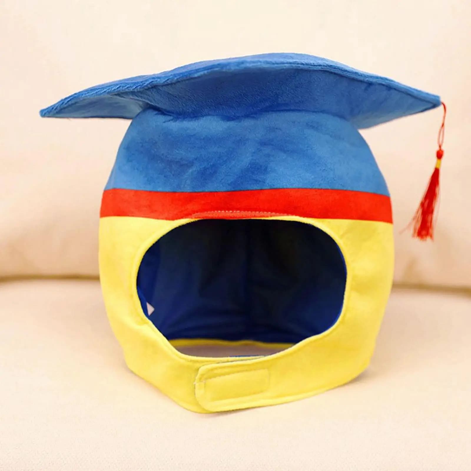 Cappello da laurea realistico, comodo e regolabile, accessorio divertente per travestimenti e feste, ideale per cerimonie