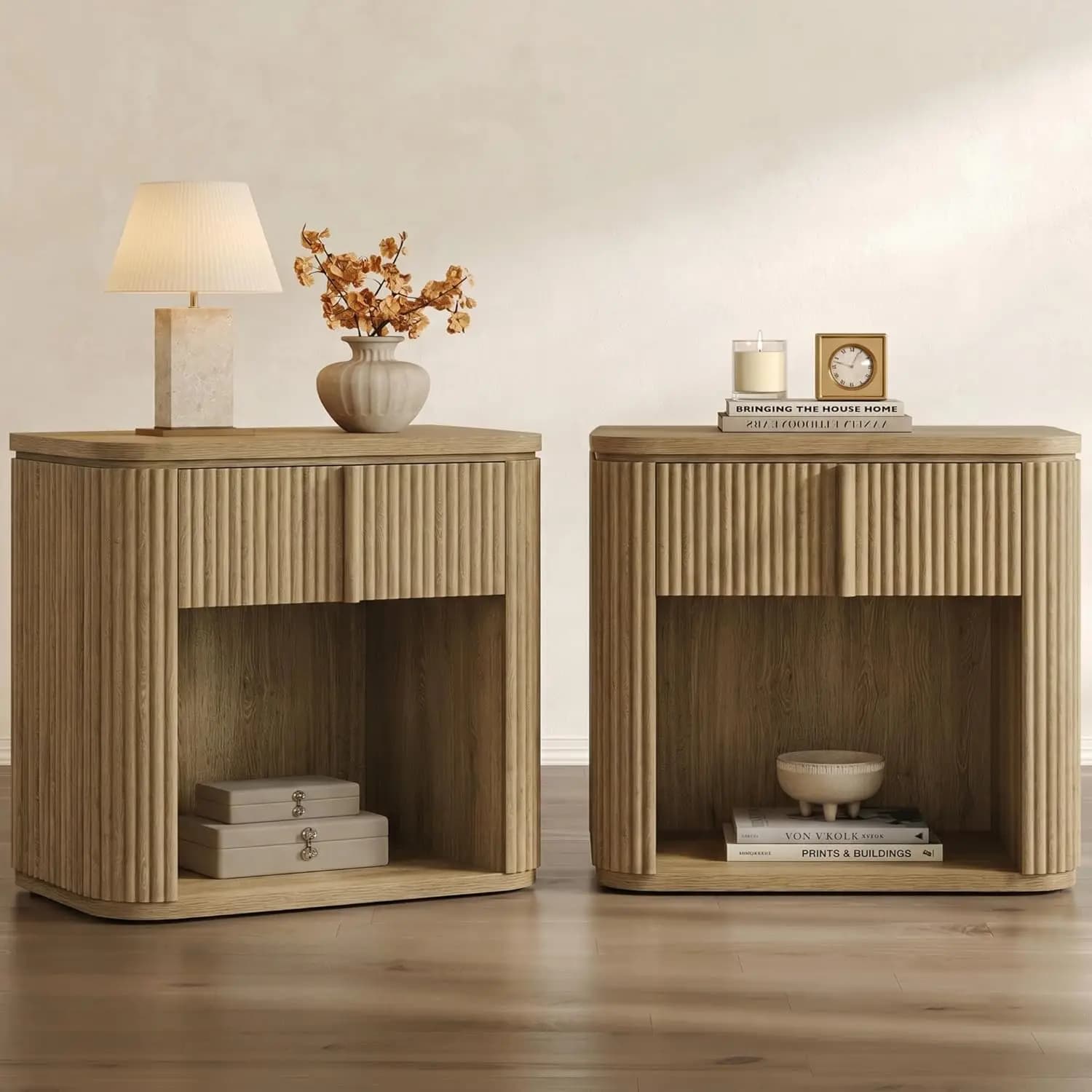 Set di 2 Comodini Larghi 30 Pollici con Cassetti Oversize e Maniglie in Legno Massello, Tavolino Laterale Scanalato per Camera da Letto e Ufficio, Personalizzabile